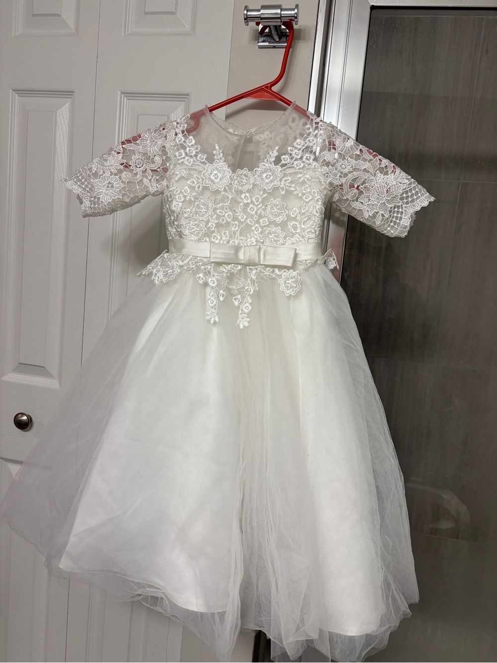 Classic White Lace & Tulle Flower Girl Dress with Satin Bow